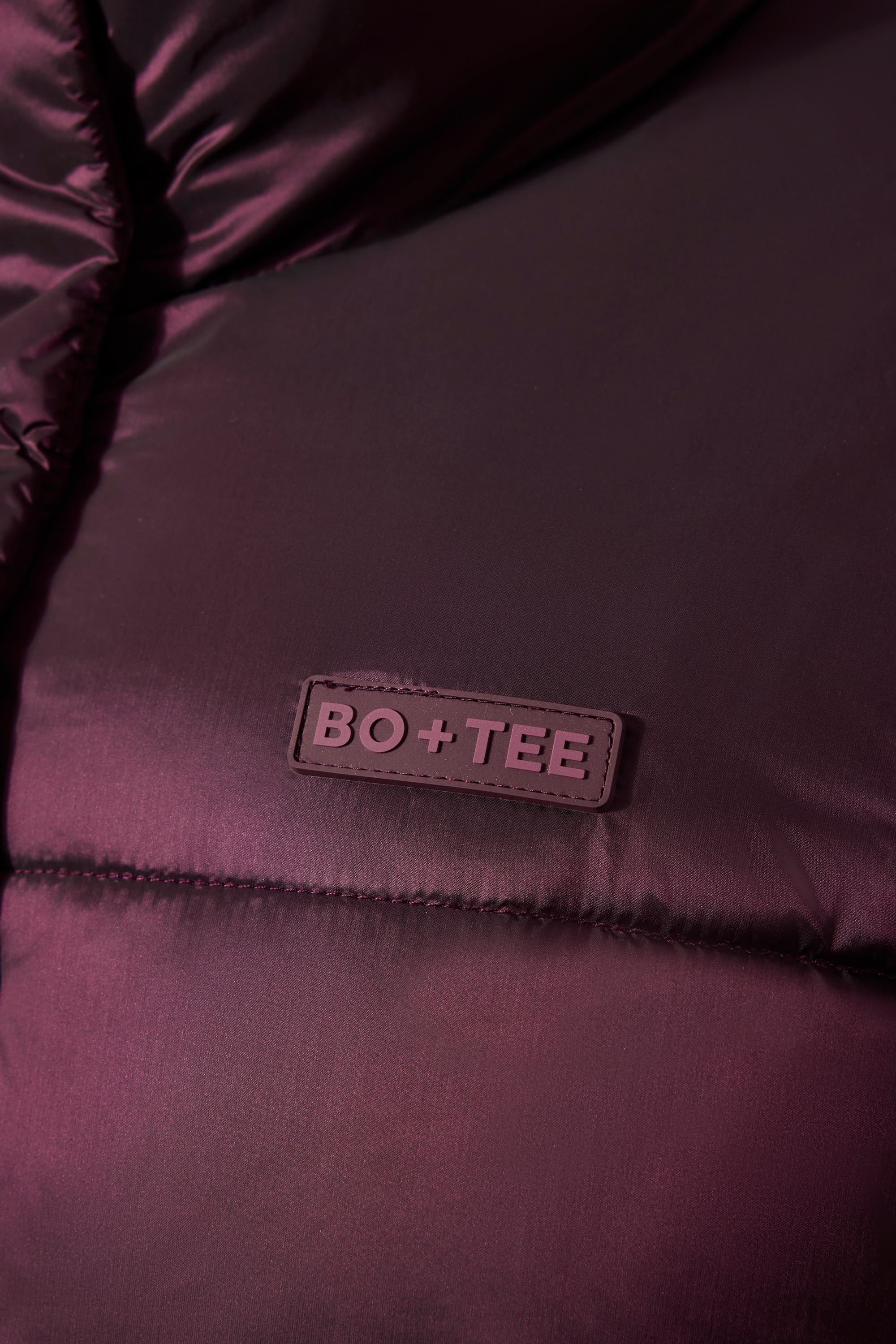 Waterproof Belted Oversized Ski Jacket in Burgundy